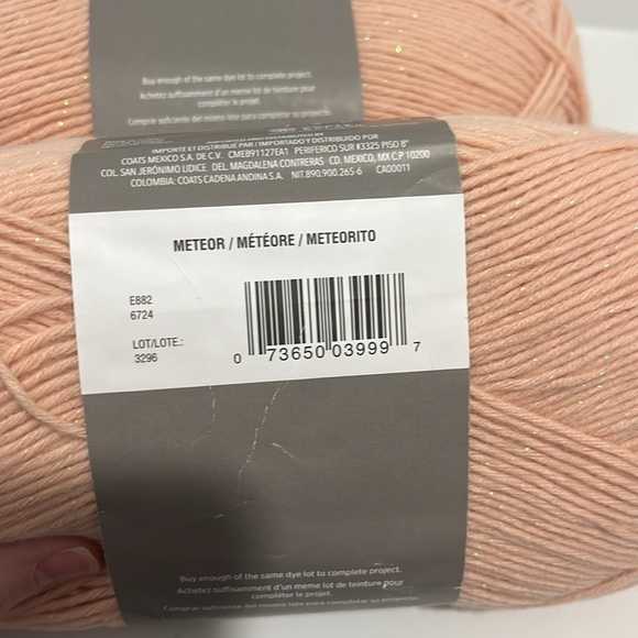 Red Heart Hygge Charm in Meteor 7oz/198g 432 yds Lot 3296 NEW 2 pack shimmer - Picture 6 of 7